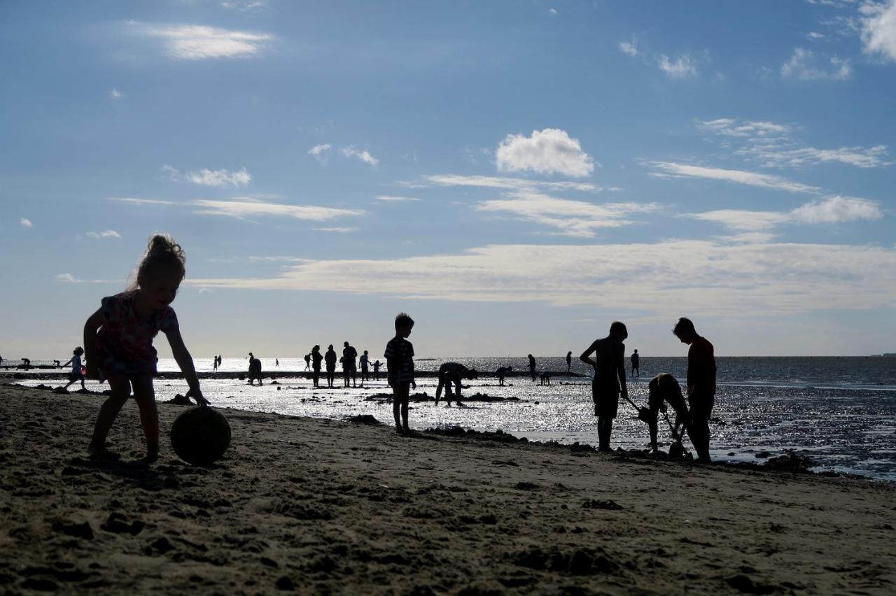 Apartamento Lüttje Huus Frieda mit Strandkorb am Strand von Mai bis September Cuxhaven Exterior foto